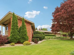 6238 Knollwood Dr, Oregon, WI 53575