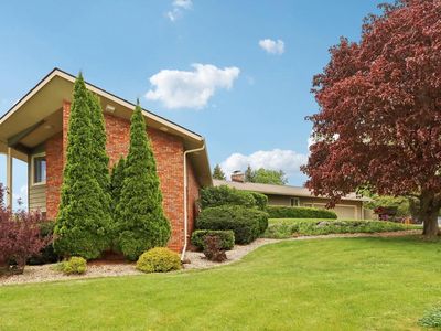 6238 Knollwood Drive, Oregon, WI, 53575