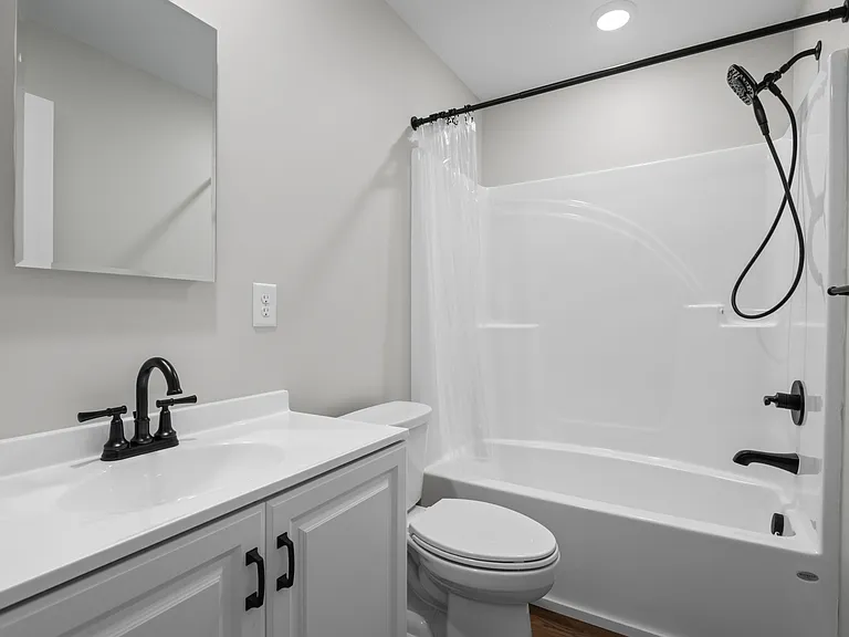 212 Doe Run Blvd — Photo 8