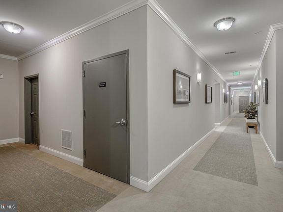 4th image of 510 Quarry View Ct Unit 105