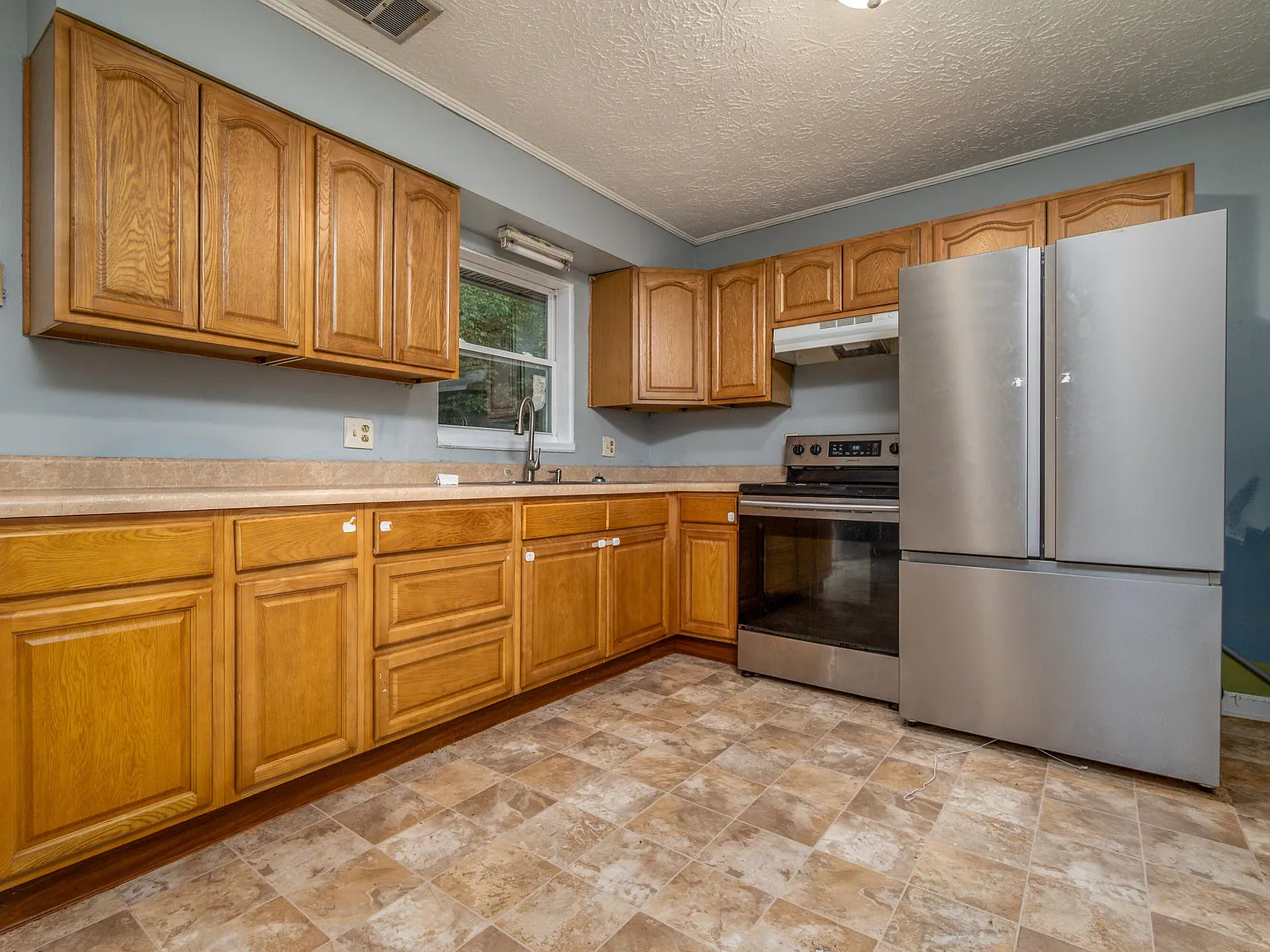 270 Pleasant Valley - 1 — Photo 4