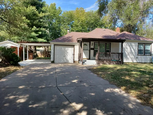2242 E Aloma St, Wichita, KS 67211