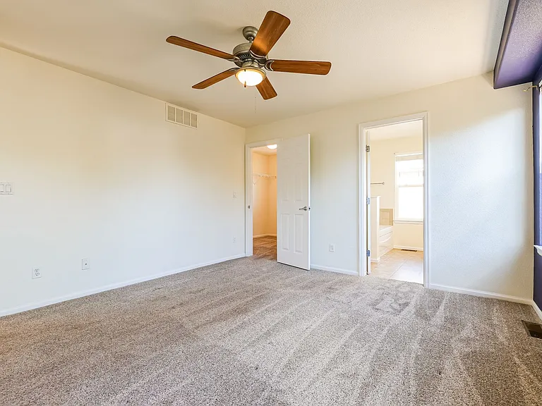 19500 E Idaho Ave — Photo 16