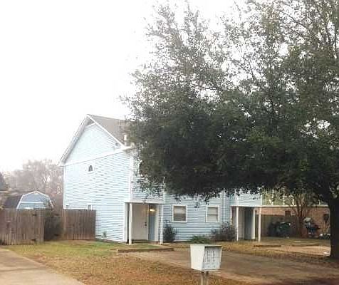 1st image of 6008 Ball Ln