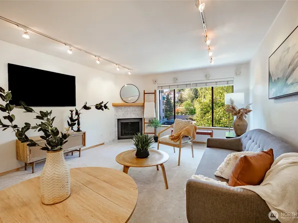 1740 NE 86th Street #316, Seattle, WA 98115