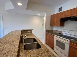 4533 Oak Terrace Dr, Greenacres, FL 33463