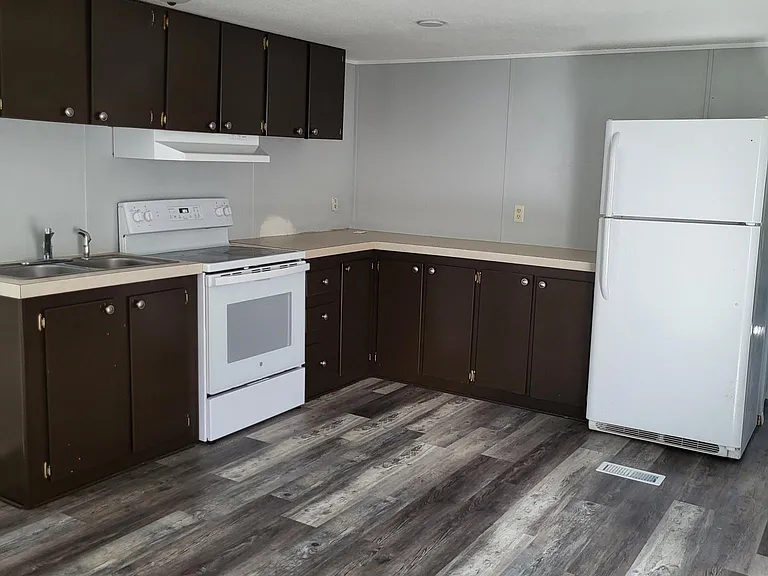 1523 Gulf Beach Hwy #39 — Photo 2