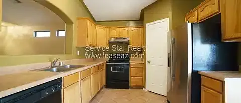 12417 W Scotts Dr — Photo 23