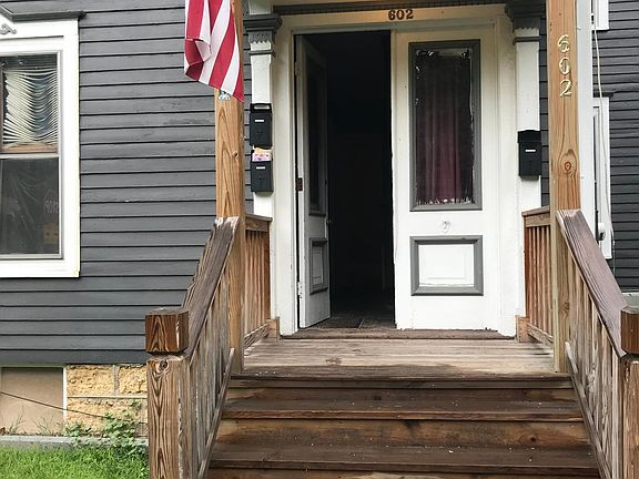 5th image of 602 Oak St #2