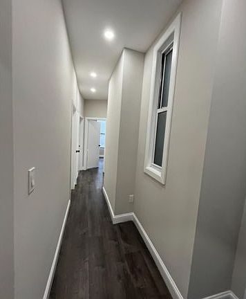 4th image of 1997 Morris Ave #1