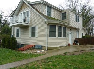 3 Willow Shore Ave APT 3, Sea Cliff, NY 11579