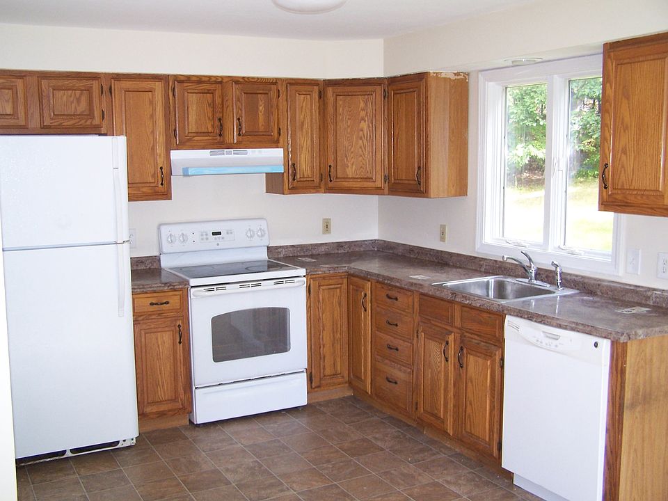 2nd image of 28 Jameson Way