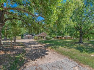 1510 Piedmont St, Navasota, TX 77868