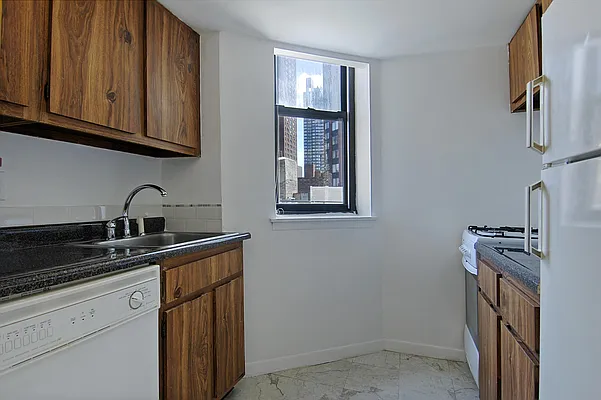 Rented by Corcoran | media 5