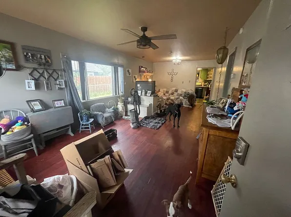 249 Lewis St, Midwest, WY 82643