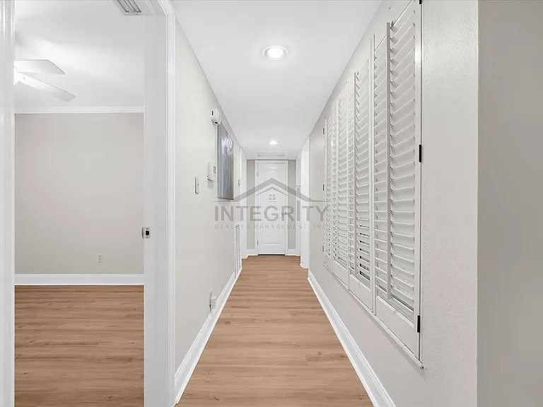 3315 W Beaumont St — Photo 38