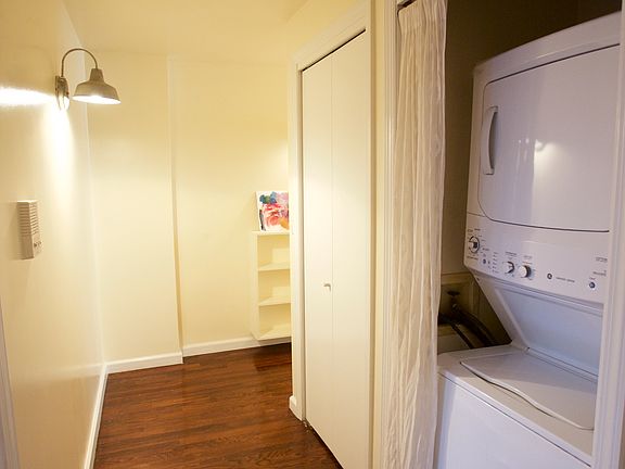 2nd image of 213 Park Ave S Fl 4
