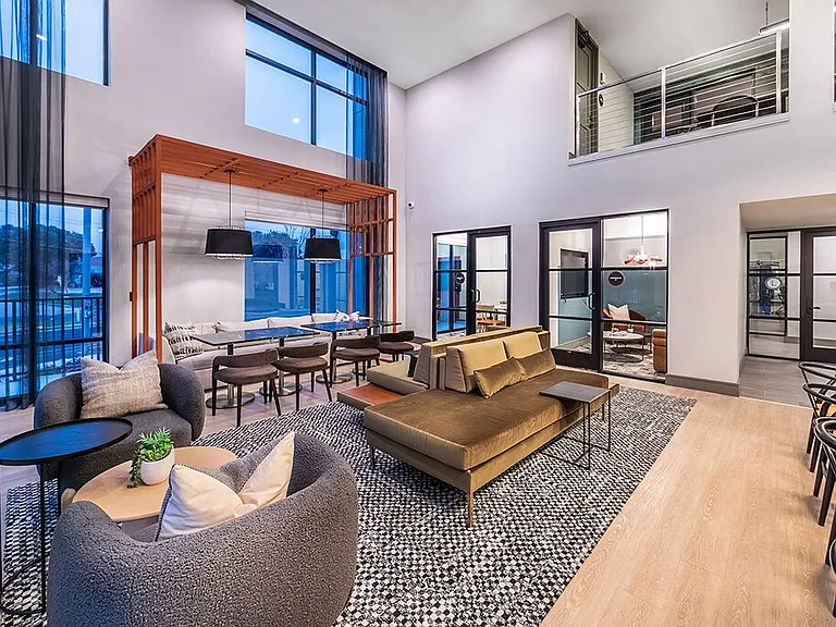 Luca Apartments — Photo 2