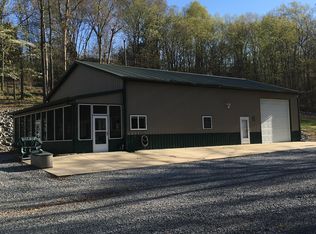 25 Hightide Ln, New Concord, KY 42076