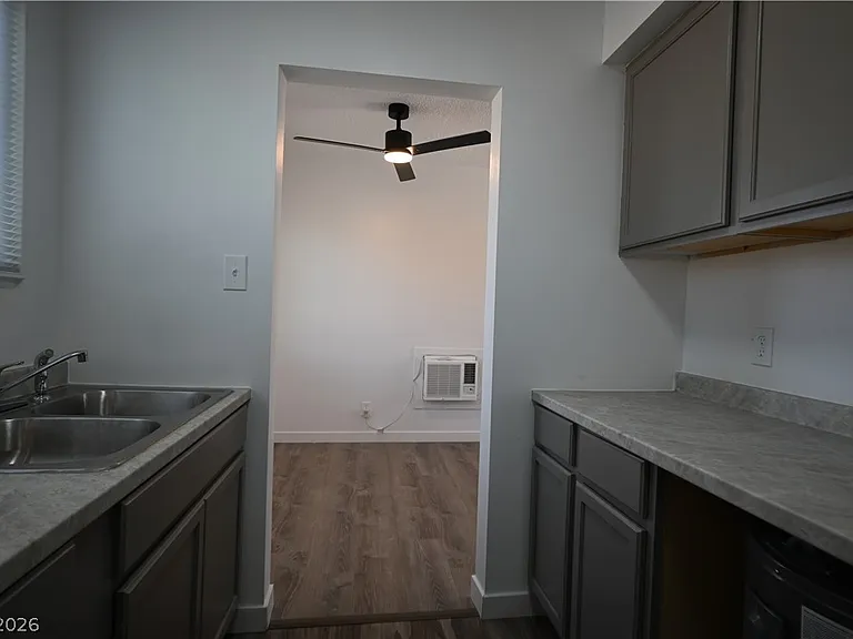 378 N 13th St #378 — Photo 10