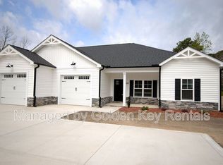 428 S Center St, Princeton, NC 27569
