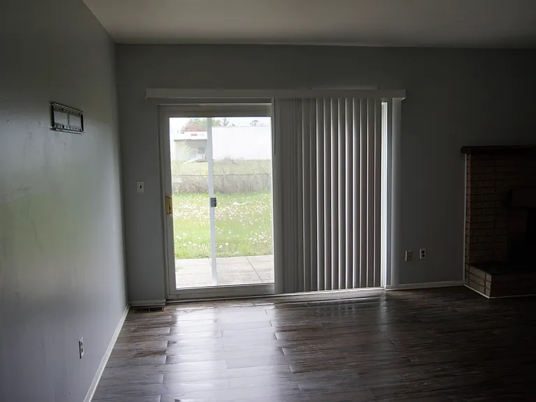 3858 Martin Rd — Photo 2