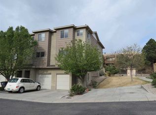 2 Short Dr, Los Alamos, NM 87544