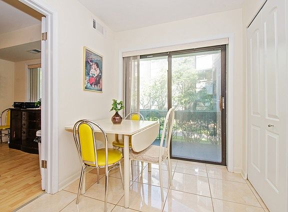 4th image of 4900 Foster St APT 111