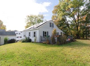 10 Ridgewood Ave, Southbridge, MA 01550