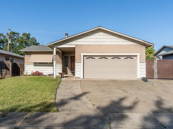 425 Washo Drive, Ukiah, CA 95482