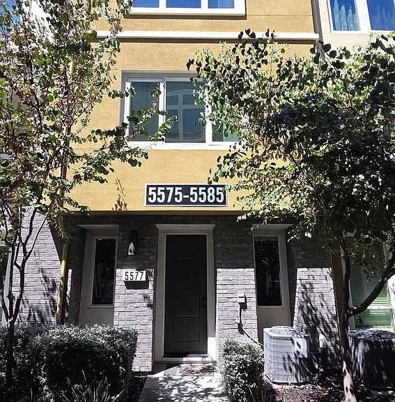 5577 Apex Dr — Photo 27