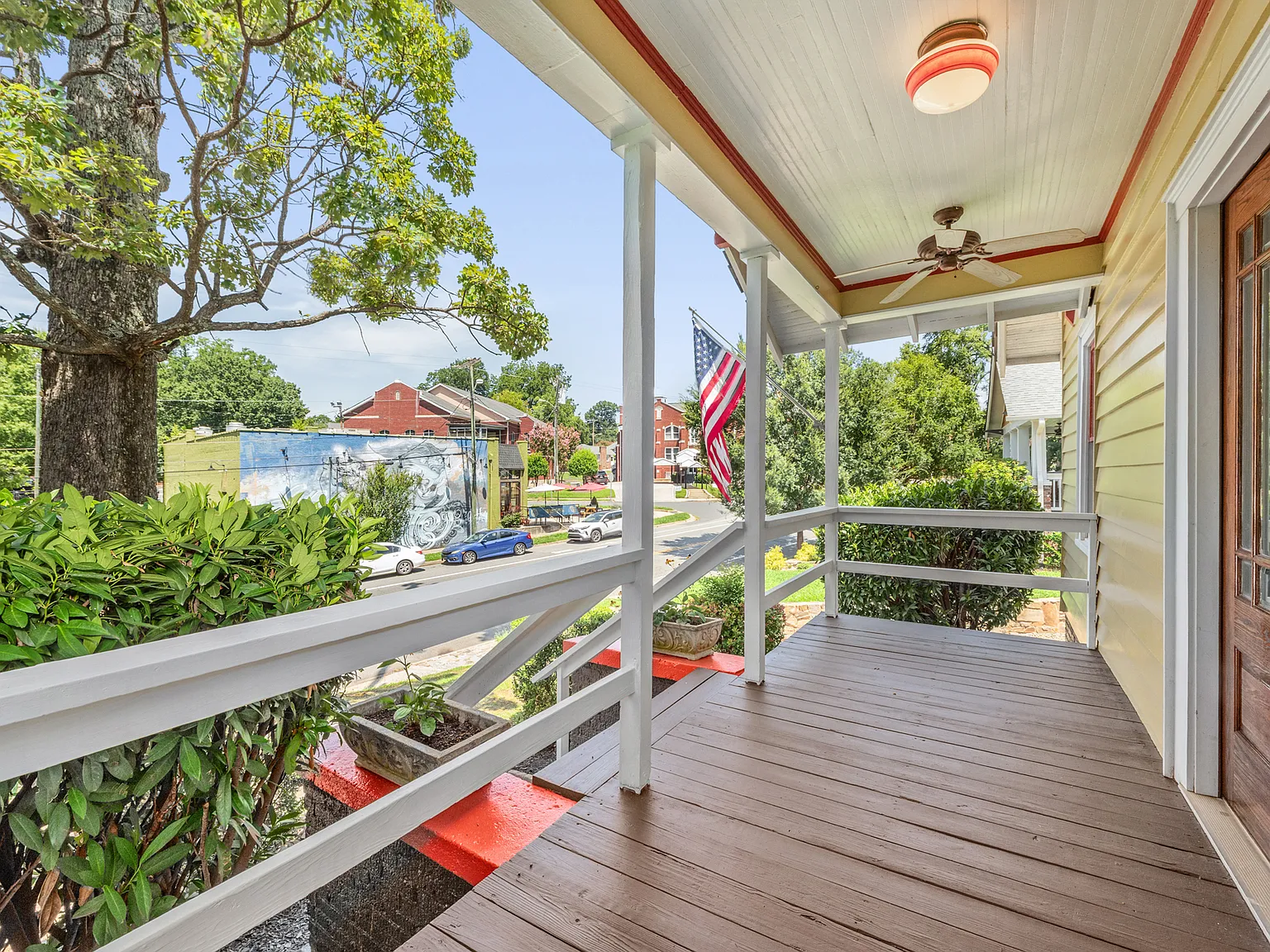 2 bed, 988 sqft, $2,745 — Photo 4