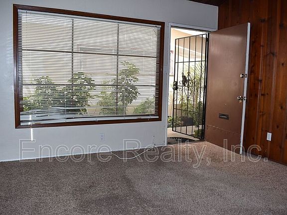 4th image of 3931 Mason St
