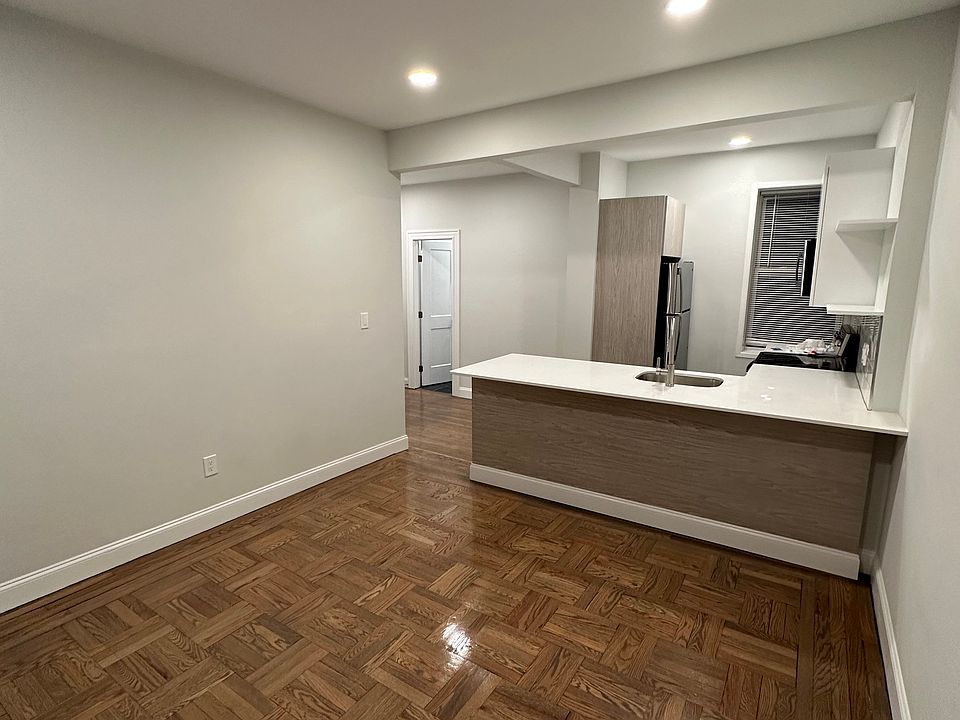 1st image of 107 Jersey St APT 12