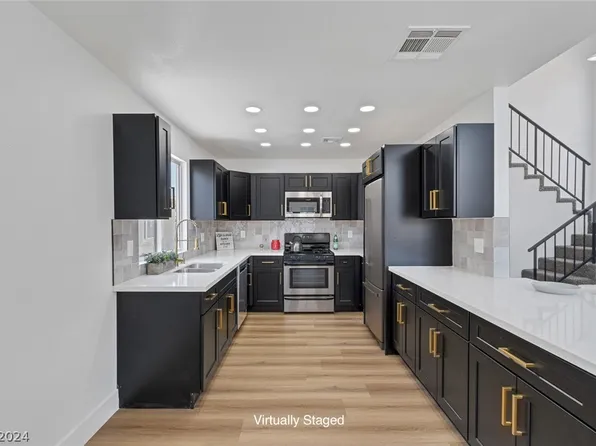 2836 Beaconfalls Way, Las Vegas, NV 89142