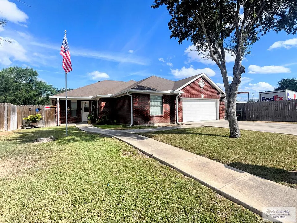 2234 E Gartuck Cir