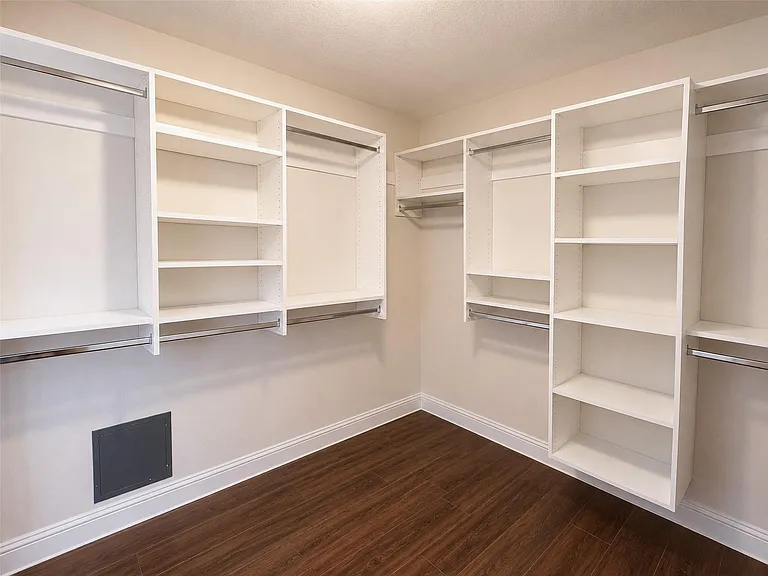 18 Doeskin Pl — Photo 31
