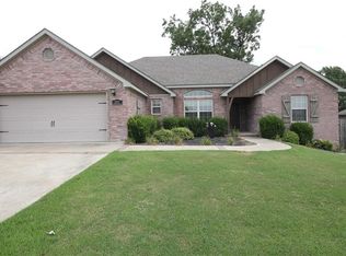 531 Sorrento Dr, Centerton, AR 72719