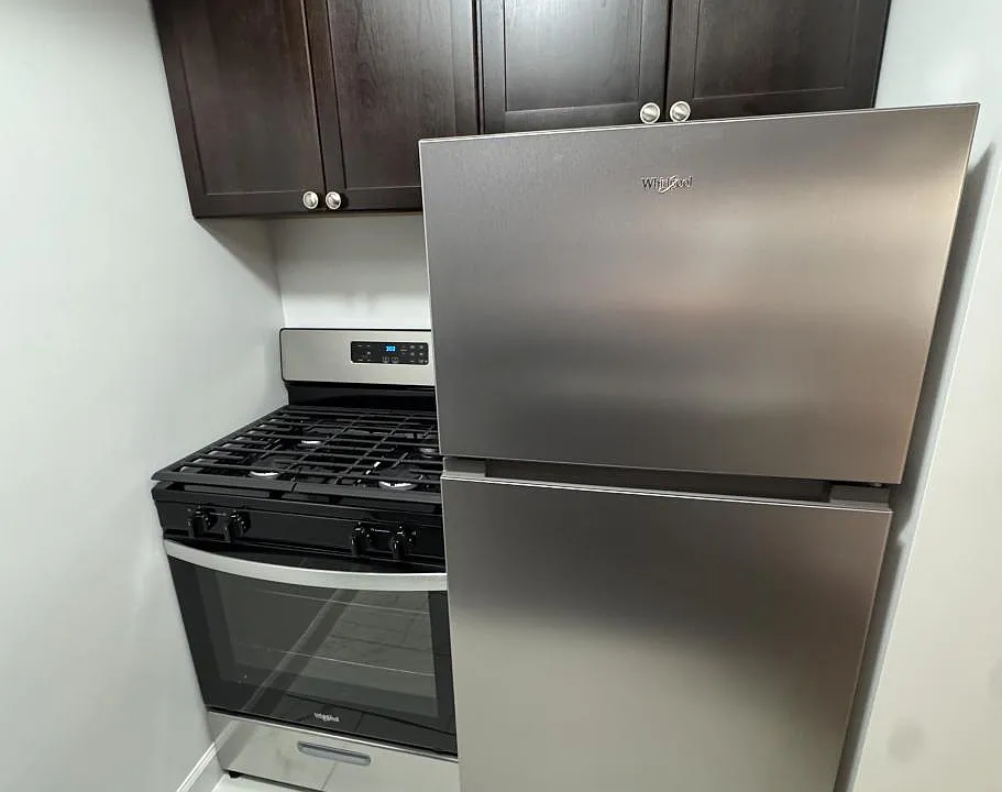 6830 N Sheridan Rd #263