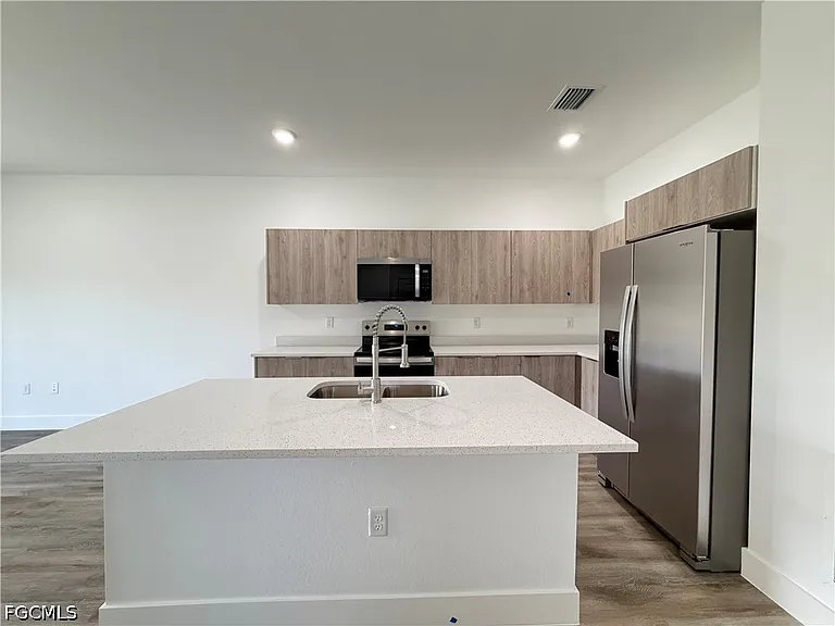 1256 Milwaukee Blvd — Photo 12