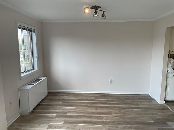 All utilities included in rent price (electricity, A/C, heat, water, gas, trash)