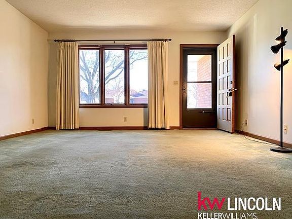 4th image of 1116 Silver Ridge Rd #17