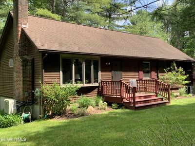 8 Abbey Hill Dr, Great Barrington, MA, 01230