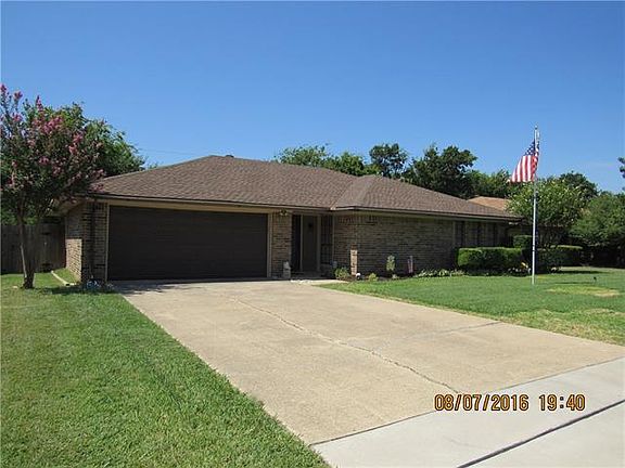 4th image of 1612 Highpoint Dr