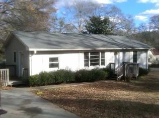 35 South St, Newnan, GA 30263