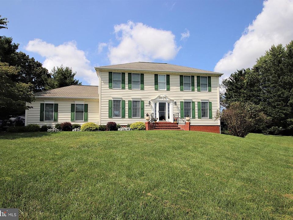 1st image of 970 Tara Oaks Ct