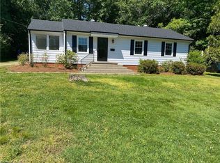 3420 Canterbury St, Greensboro, NC 27408