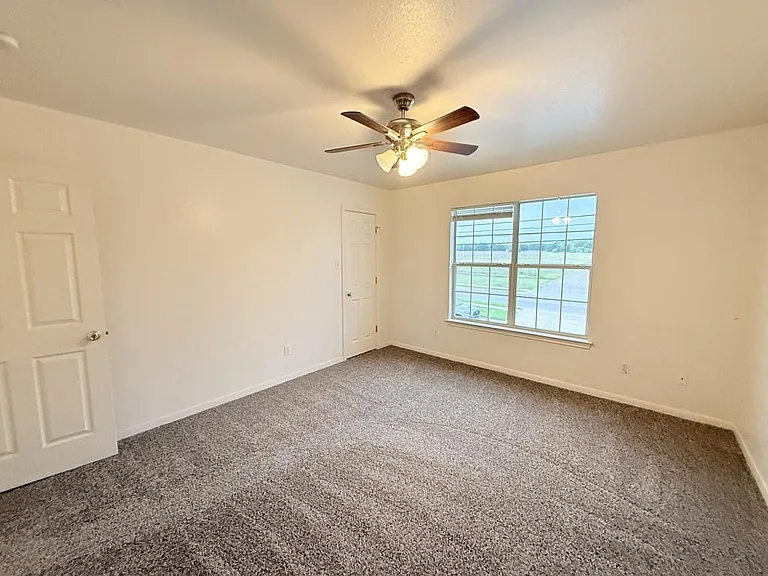 705 S Amy Ln #B — Photo 20
