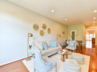 1119 5th St NE APT 1, Washington, DC 20002