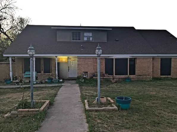 315 Belaire Dr, Laredo, TX 78041